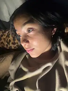 Milaa Star  online show from April 6, 2026, 4:21 am