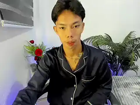 Snapshot of jersthebigfuckerxxx chatting on October 1, 2025, 4:29 am jersthebigfuckerxxx online show from October 1, 2025, 4:29 am