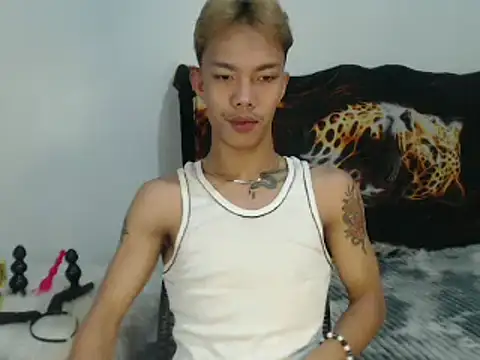 Snapshot of jersthebigfuckerxxx chatting on November 18, 2025, 8:19 am jersthebigfuckerxxx online show from November 18, 2025, 8:19 am