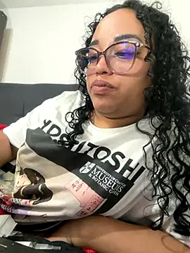 Snapshot of angels_evil chatting on November 30, 2025, 11:47 am angels evil online show from November 30, 2025, 11:47 am