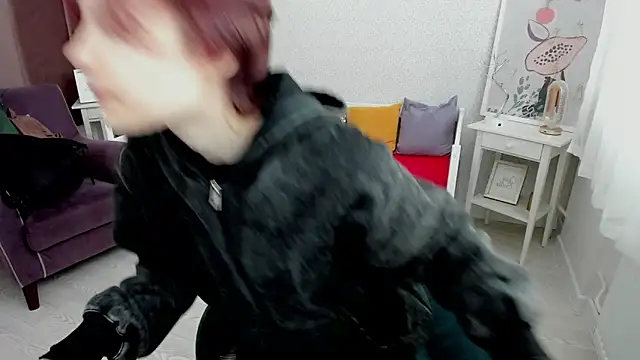 Vel1ka online show from February 23, 2026, 4:43 am