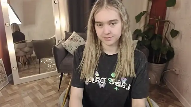 Vel1ka online show from April 1, 2026, 12:28 pm