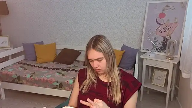 Vel1ka online show from April 15, 2026, 12:12 pm