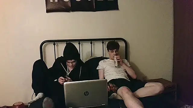 BigIncognitoXXX online show from February 18, 2026, 8:43 am