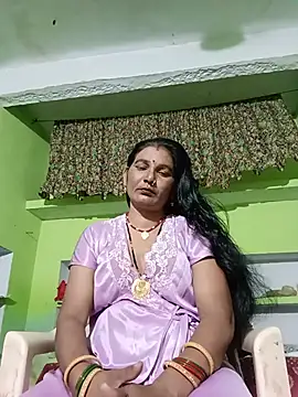Snapshot of ZIVAA chatting on June 22, 2026, 4:48 pm ZIVAA online show from June 22, 2026, 4:48 pm