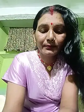 Snapshot of ZIVAA chatting on June 28, 2026, 7:42 pm ZIVAA online show from June 28, 2026, 7:42 pm