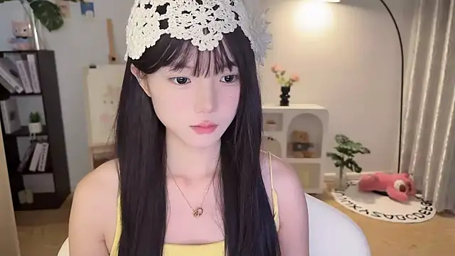 Momo-xx online show from September 30, 2025, 11:54 pm