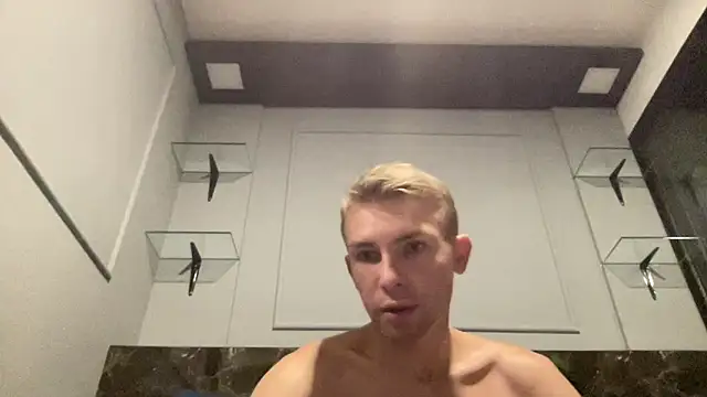 Mike211131 online show from September 15, 2025, 5:02 pm