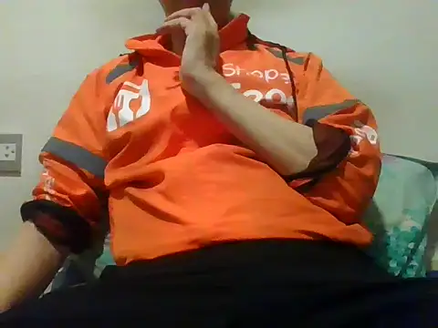 Snapshot of leanhtung123 chatting on November 7, 2025, 1:33 pm leanhtung123 online show from November 7, 2025, 1:33 pm