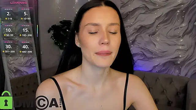 Aria Mila online show from January 7, 2026, 11:23 am