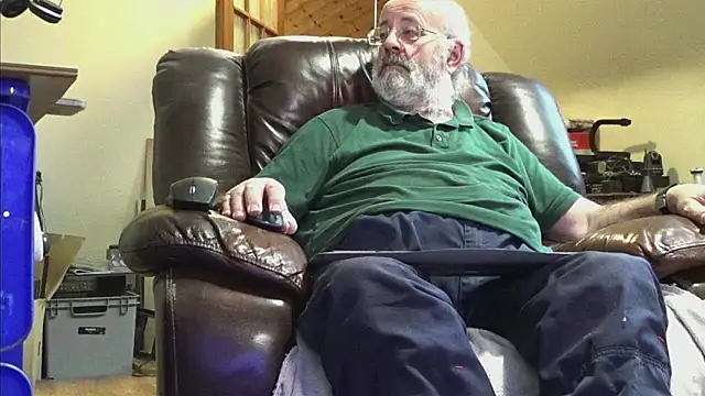 janzer13 online show from December 14, 2025, 2:00 pm