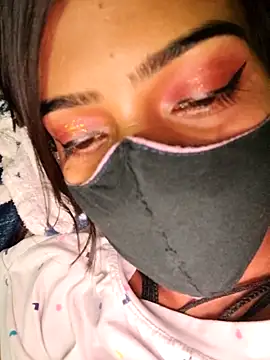 Snapshot of Crystil_love-21 chatting on March 28, 2026, 7:24 pm Crystil love-21 online show from March 28, 2026, 7:24 pm