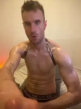 sexbooy27 online show from April 20, 2026, 10:55 pm