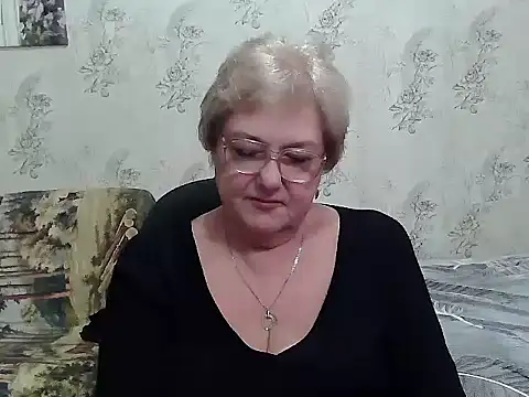 Renata62011 online show from November 1, 2025, 3:25 pm