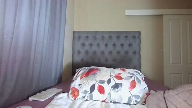 Snapshot of nanababe1 chatting on September 26, 2025, 9:13 am nanababe1 online show from September 26, 2025, 9:13 am