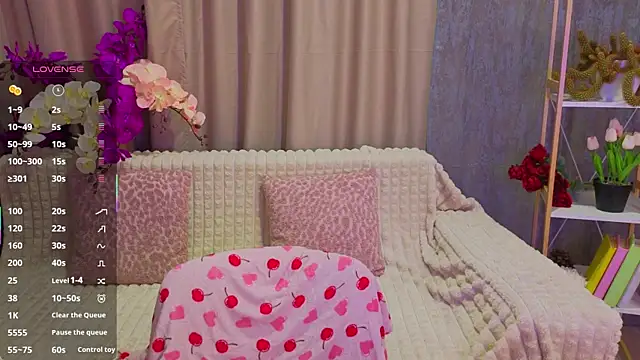 Luisa Rosee online show from May 28, 2026, 5:54 pm