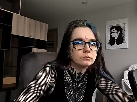 HighelikeGirl online show from October 28, 2025, 7:12 am