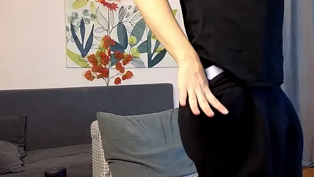 Snapshot of nudetension1 chatting on November 4, 2025, 7:18 am nudetension1 online show from November 4, 2025, 7:18 am