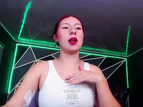 kattypurple online show from October 30, 2025, 1:23 pm