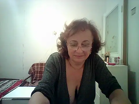 Snapshot of Julia54391 chatting on October 5, 2025, 6:39 pm Julia54391 online show from October 5, 2025, 6:39 pm