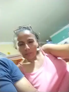 chocoluze online show from June 30, 2026, 4:24 am
