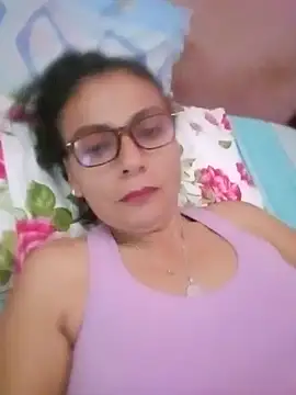 chocoluze online show from July 20, 2026, 3:14 pm