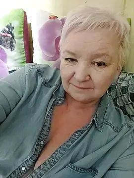 Snapshot of ForgeMeNot51 chatting on March 1, 2026, 10:45 pm ForgeMeNot51 online show from March 1, 2026, 10:45 pm