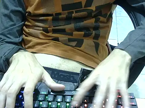 Snapshot of LustyLepus chatting on January 18, 2026, 2:48 am LustyLepus online show from January 18, 2026, 2:48 am