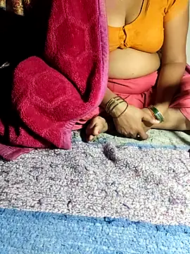 POOJACOUPLE online show from July 24, 2026, 7:45 pm
