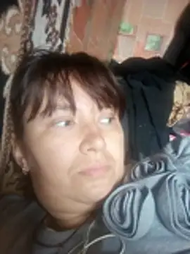 Snapshot of Romashka33011 chatting on October 30, 2025, 10:27 am Romashka33011 online show from October 30, 2025, 10:27 am