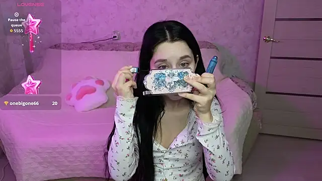 Eva Maller online show from February 25, 2026, 11:31 am