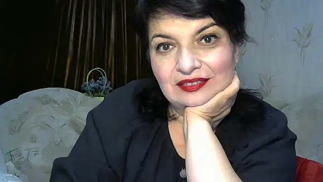 Snapshot of LedyNika chatting on September 16, 2025, 7:15 pm LedyNika online show from September 16, 2025, 7:15 pm