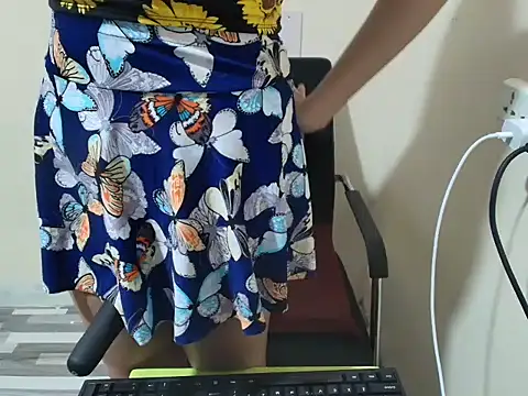 Sexy clever18xx online show from May 29, 2026, 3:26 am