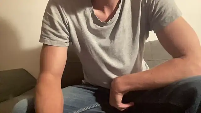 Snapshot of Jasperfuck chatting on October 2, 2025, 7:21 pm Jasperfuck online show from October 2, 2025, 7:21 pm