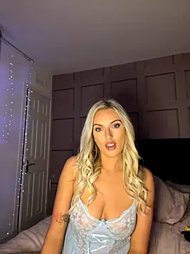 missdaisyukxx online show from October 28, 2025, 10:56 pm