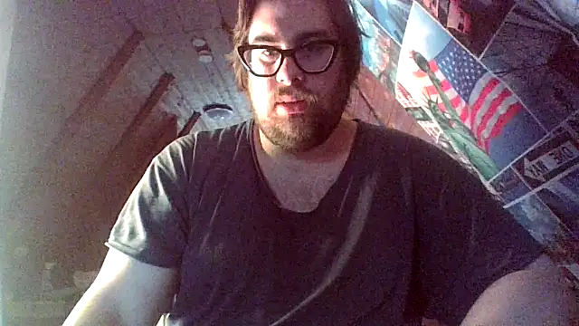 Snapshot of chubbyDavid1998 chatting on October 26, 2025, 12:00 pm chubbyDavid1998 online show from October 26, 2025, 12:00 pm