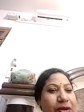 Snapshot of Cute-Janvi20 chatting on October 3, 2025, 9:01 pm Cute-Janvi20 online show from October 3, 2025, 9:01 pm