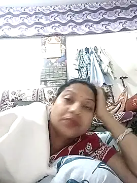 Snapshot of Cute-Janvi20 chatting on August 4, 2026, 6:32 pm Cute-Janvi20 online show from August 4, 2026, 6:32 pm