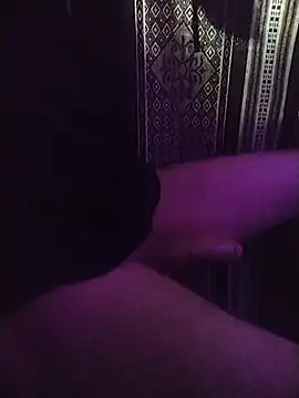 Snapshot of the---fucker chatting on November 4, 2025, 8:24 am the---fucker online show from November 4, 2025, 8:24 am