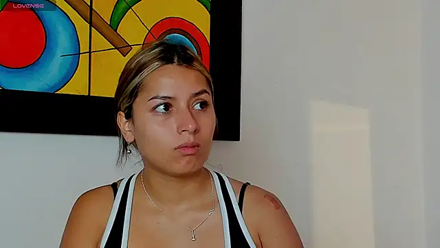 Snapshot of abella-lemus chatting on September 22, 2025, 1:46 pm abella-lemus online show from September 22, 2025, 1:46 pm