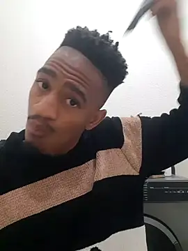 Snapshot of gemini_loops chatting on October 22, 2025, 7:13 pm gemini loops online show from October 22, 2025, 7:13 pm