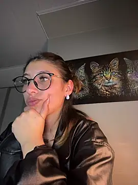 AriaBliss- online show from October 12, 2025, 3:38 am