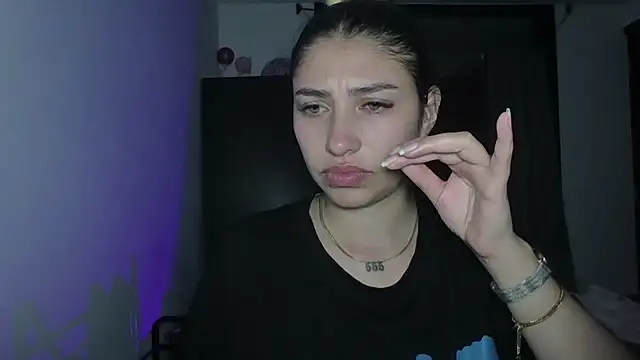 AriaBliss- online show from July 28, 2026, 5:36 am