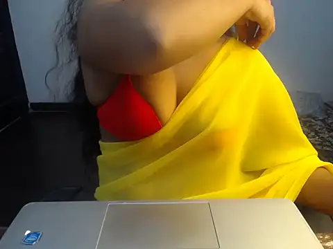 Snapshot of mary_jones6 chatting on October 16, 2025, 4:41 pm mary jones6 online show from October 16, 2025, 4:41 pm