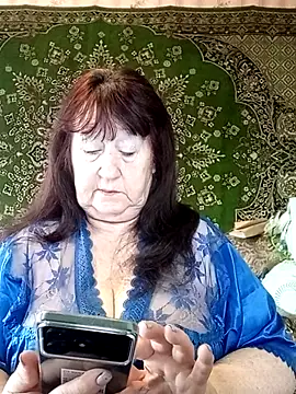 CrystalLime6411 online show from March 1, 2026, 7:21 am