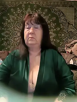 CrystalLime6411 online show from March 26, 2026, 2:39 am