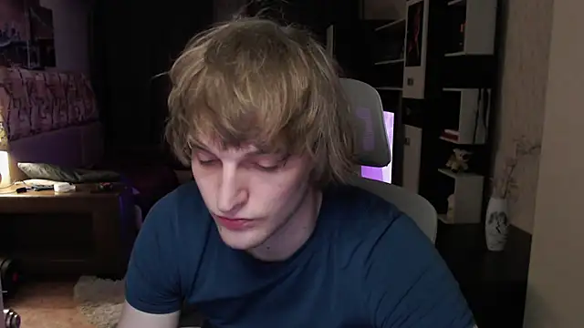 Playersuperstar online show from April 11, 2026, 9:52 pm