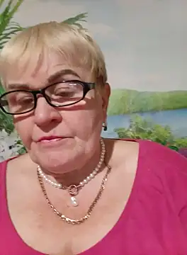 VioletSweet5566 online show from September 27, 2025, 5:29 pm