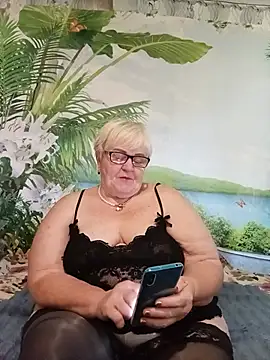 Snapshot of VioletSweet5566 chatting on July 18, 2026, 7:56 am VioletSweet5566 online show from July 18, 2026, 7:56 am