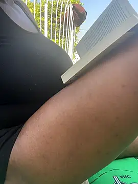 Ozimpho online show from September 19, 2025, 1:23 pm